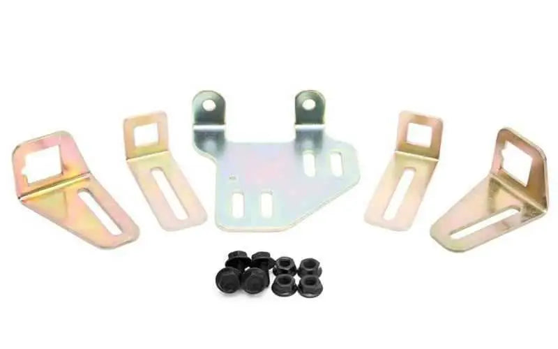 Edelbrock GM LS1 Throttle Bracket for Carbureted Applications W Throttle Cruise Control 8029