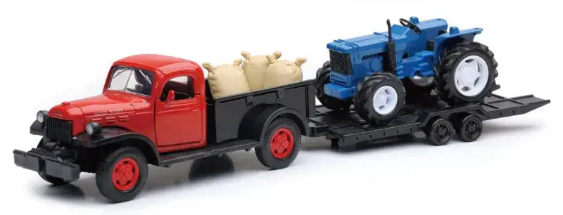 New Ray Toys 1946 Dodge Power Wagon with Farm Tractor/ Scale - 1:32 623466