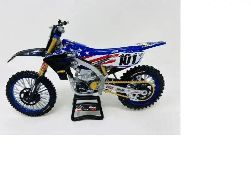 New Ray Toys Yamaha YZ450F Motocross of Nations (Eli Tomac #101)/ Scale - 1:12 676026