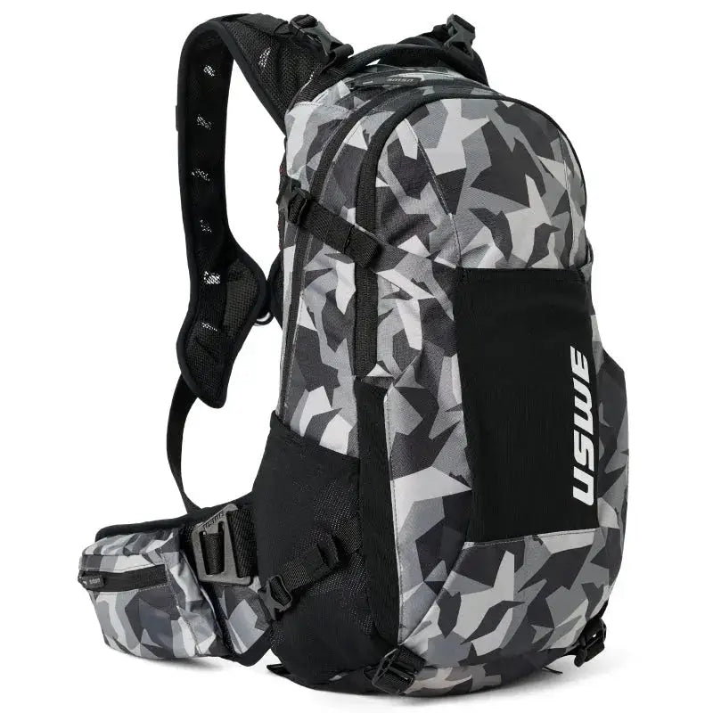 USWE Shred MTB Daypack 16L - Camo/Black 633442