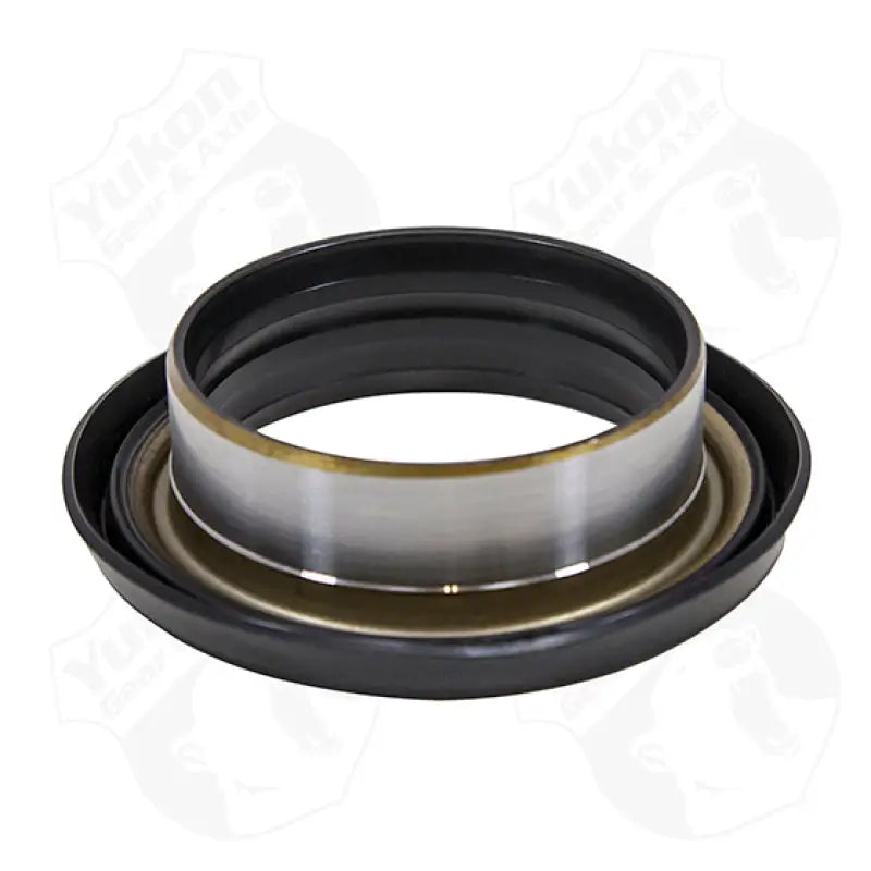 Yukon Gear Adapter Sleeve for GM 11.5in/10.5in 14 Bolt Truck Yokes to use Triple Lip Pinion Seal yukyy-gm26060977